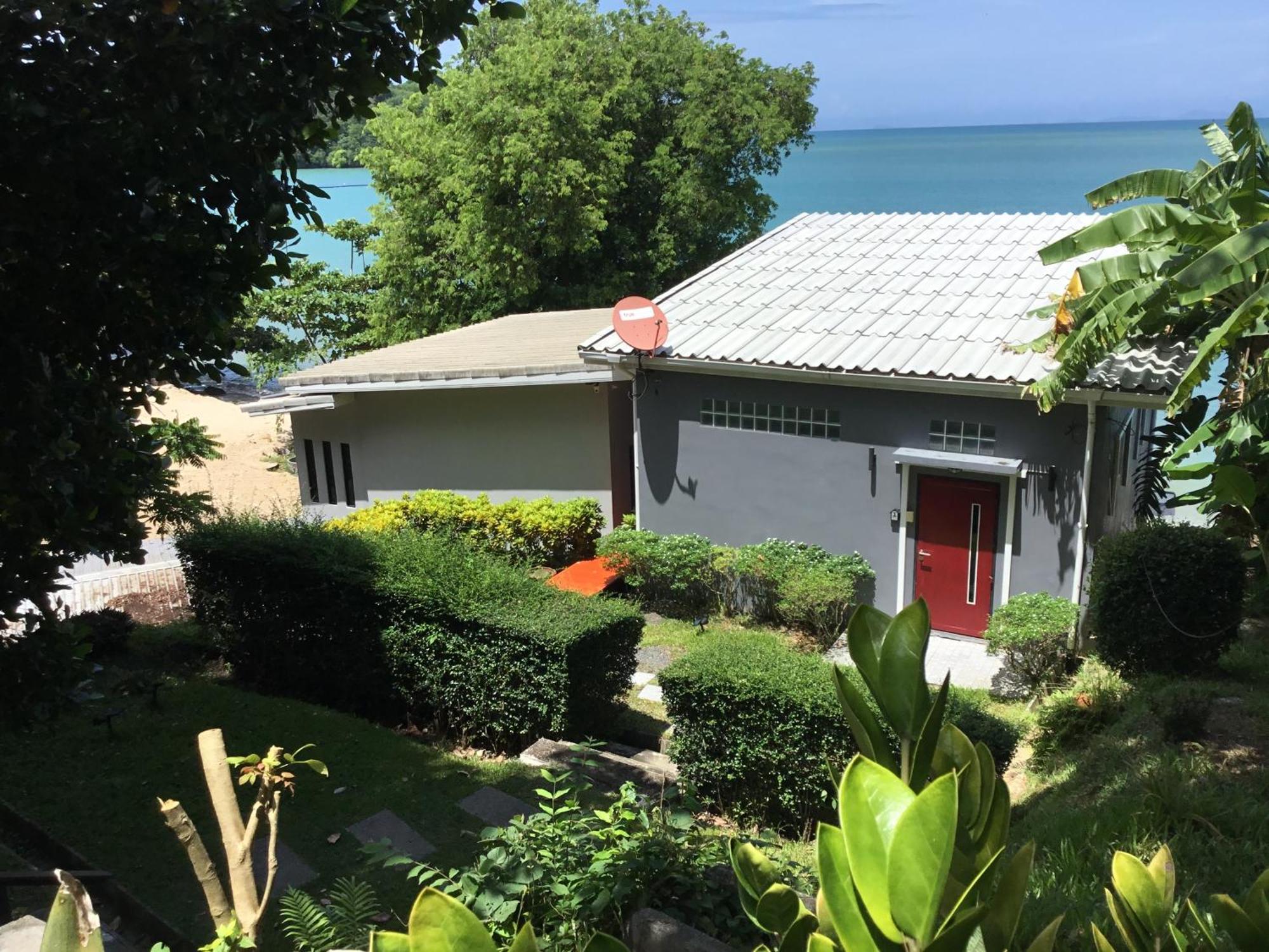 Koh Sirey Beachfront Pool Villa Phuket Exterior foto