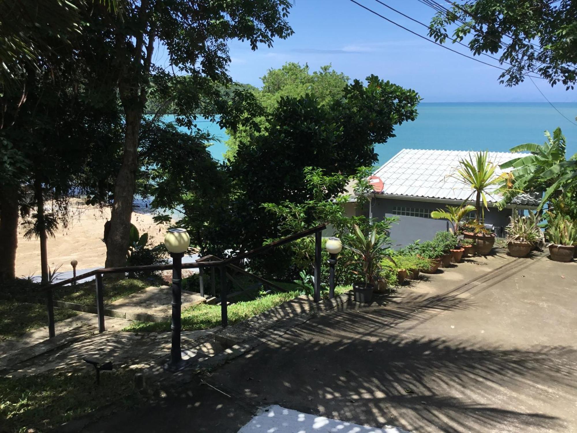 Koh Sirey Beachfront Pool Villa Phuket Exterior foto